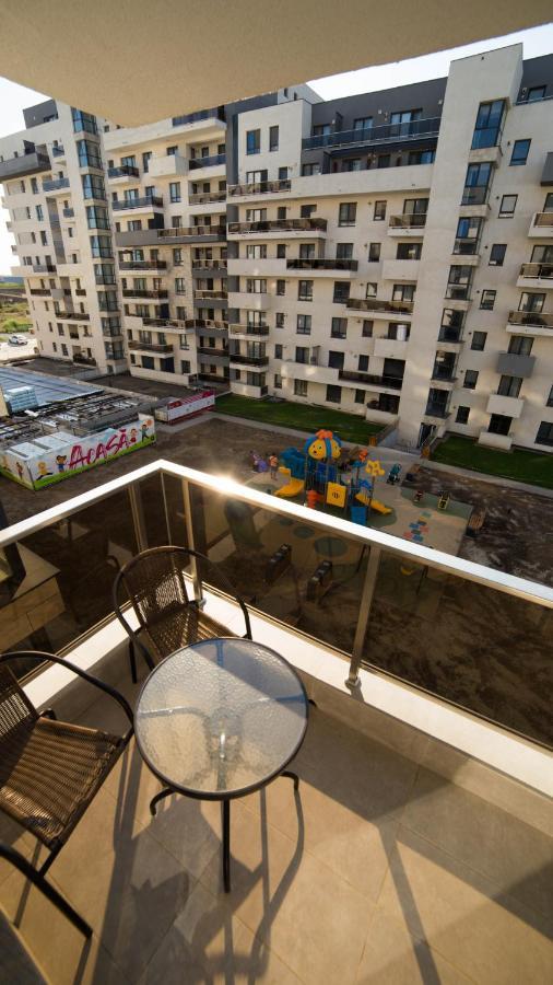 Toto'S Apartment Constanta Luaran gambar