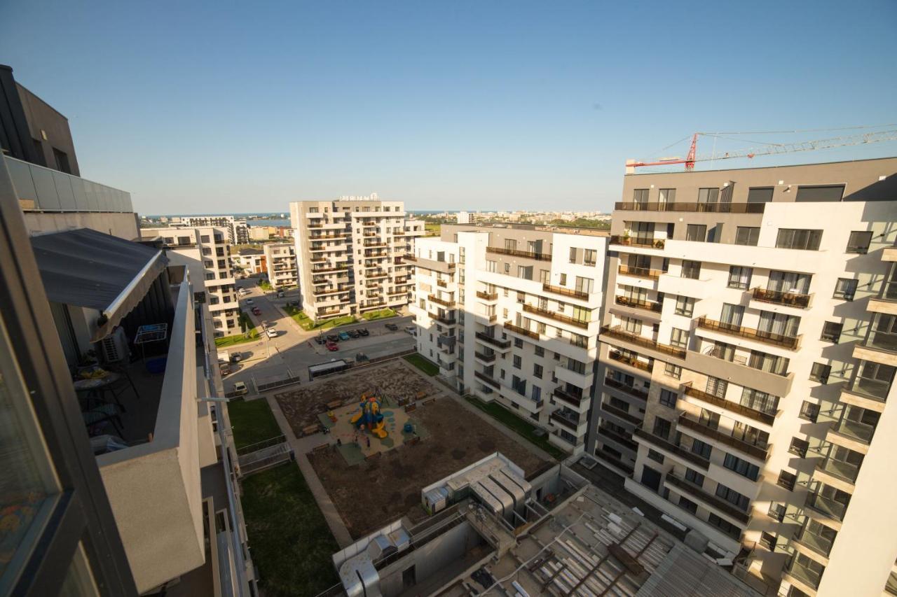Toto'S Apartment Constanta Luaran gambar