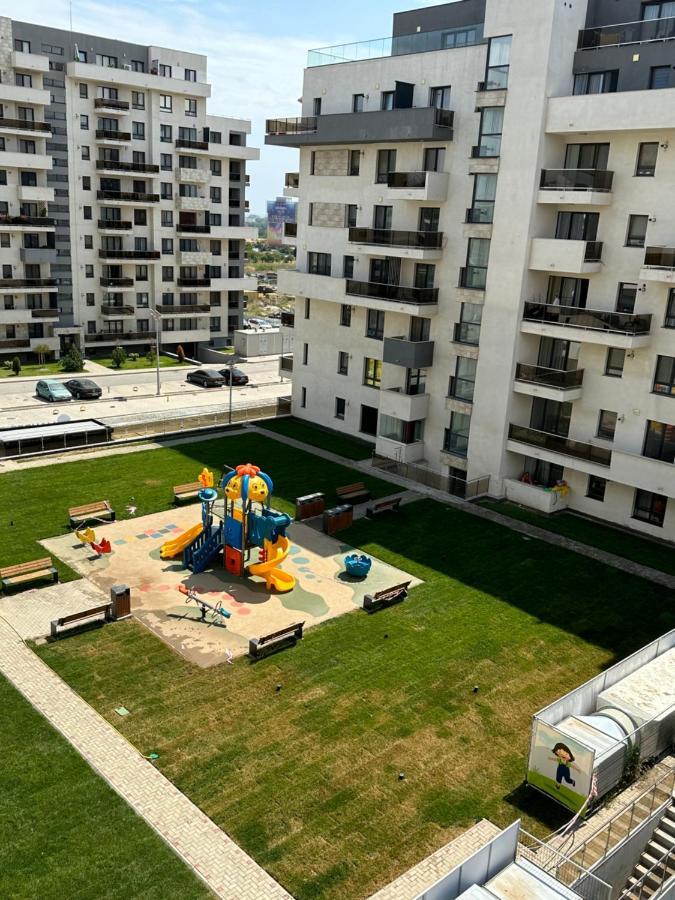 Toto'S Apartment Constanta Luaran gambar